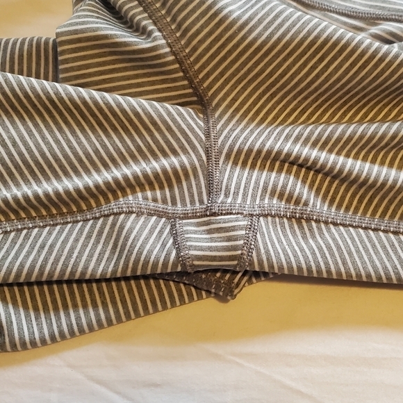 Xxl Gap Eclipse Capri Legging Grey And White Striped - Picture 4 of 5